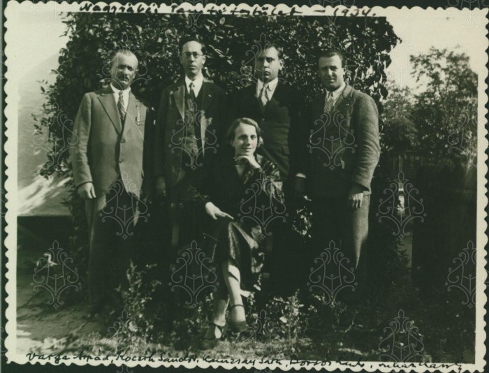 Tanítótestület: Kanizsay Sára, Varga Árpád, Kacsóg Sándor, Bartók László, Juhász Károly. 1934.