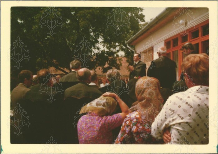 Püspöki látogatás, parókia szentelés (1977.jún. 26.)